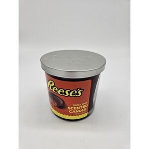 Reese's Peanut Butter Cup Candy Scented Candle 14 Oz - Hershey - Brand New